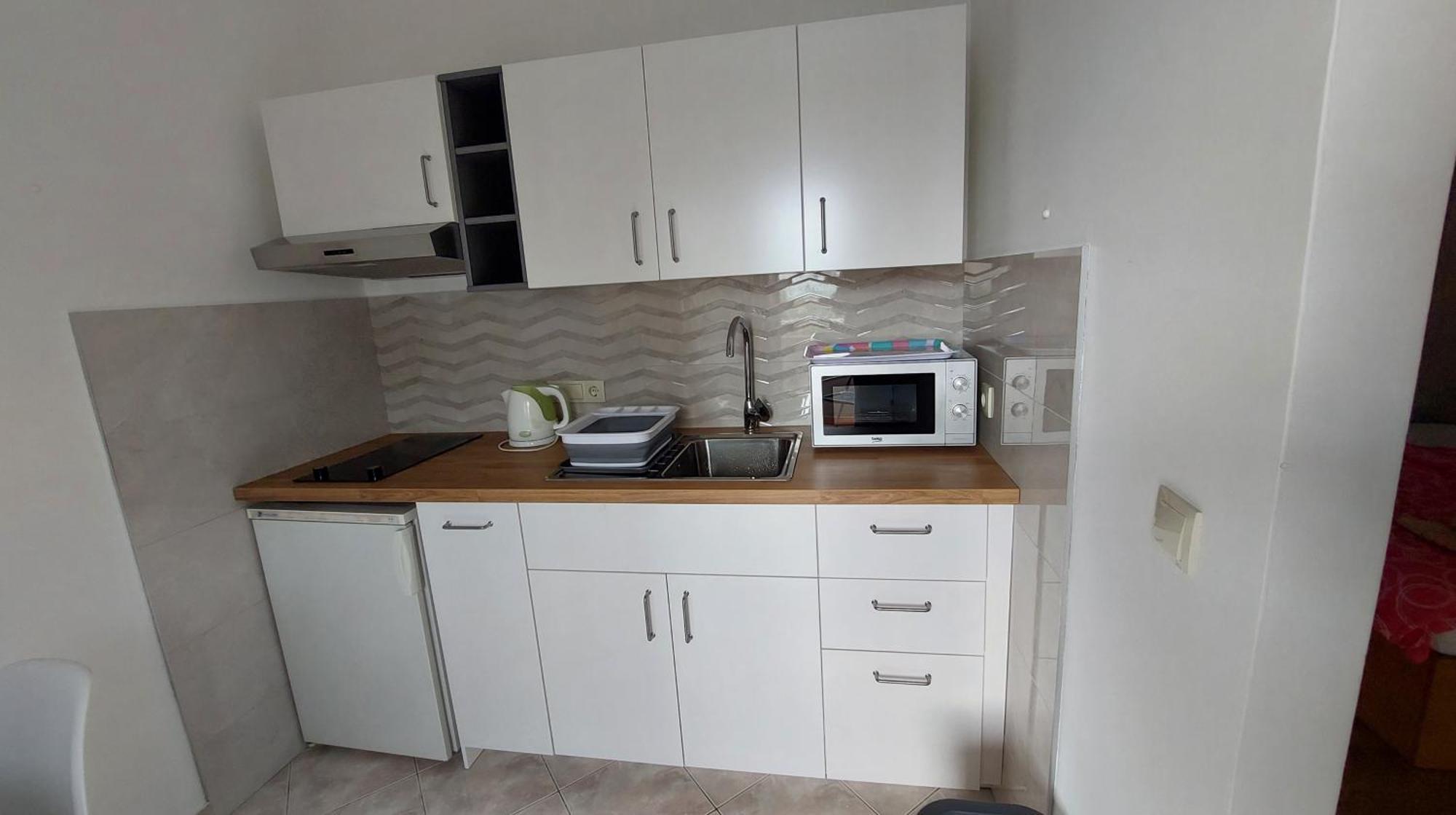 Filip Apartment 奥米什 外观 照片