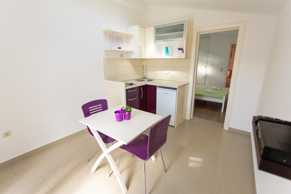 Filip Apartment 奥米什 客房 照片